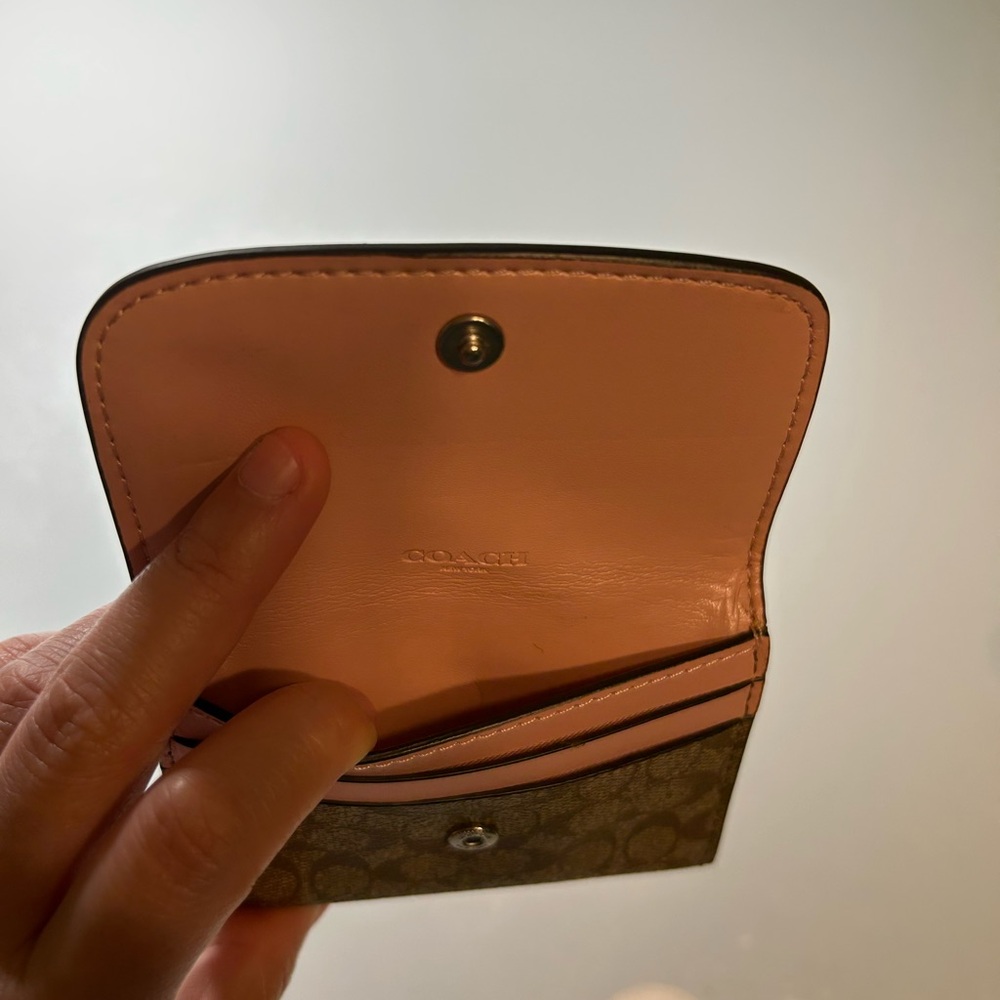 Coach Ghost + 2 Wallets – BUNDLE - Picture 6 of 11